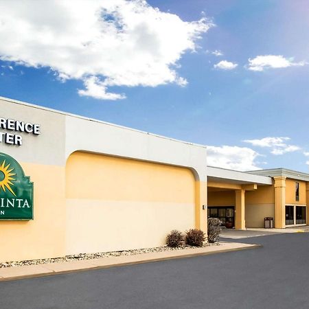 La Quinta Inn By Wyndham Davenport & Conference Center Eksteriør bilde